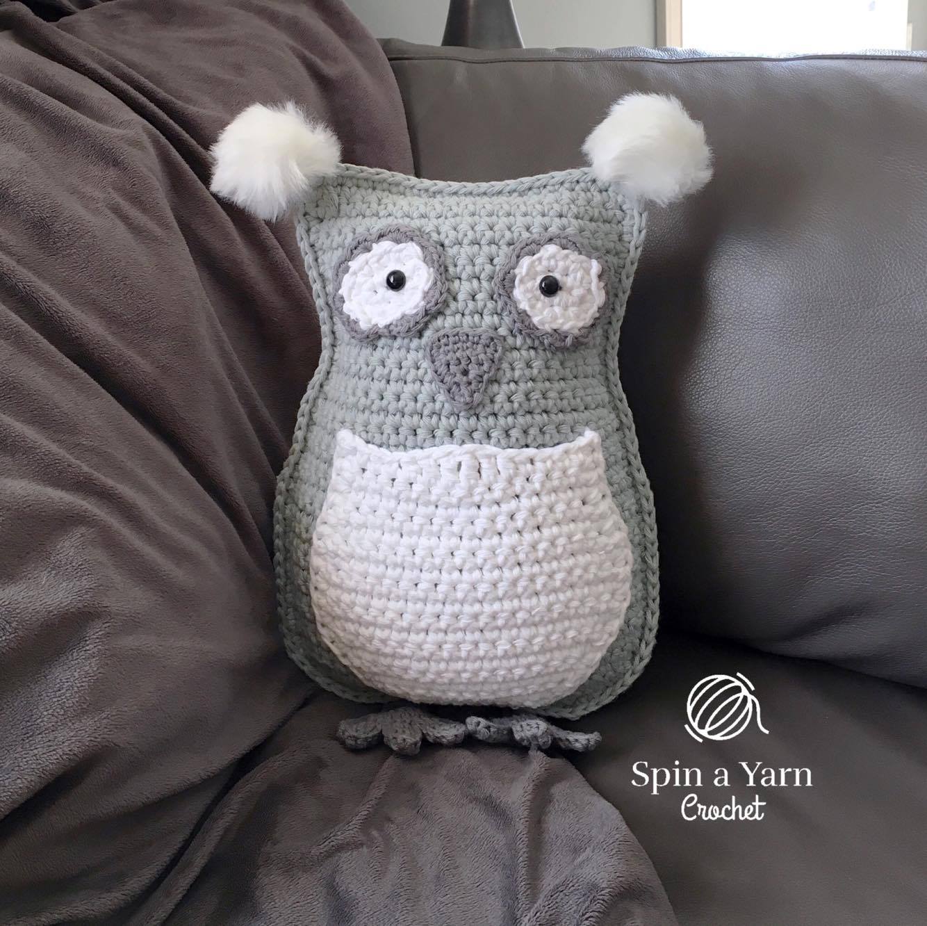 Owl Throw Pillow/Plushie Free Crochet Pattern • Spin a Yarn Crochet