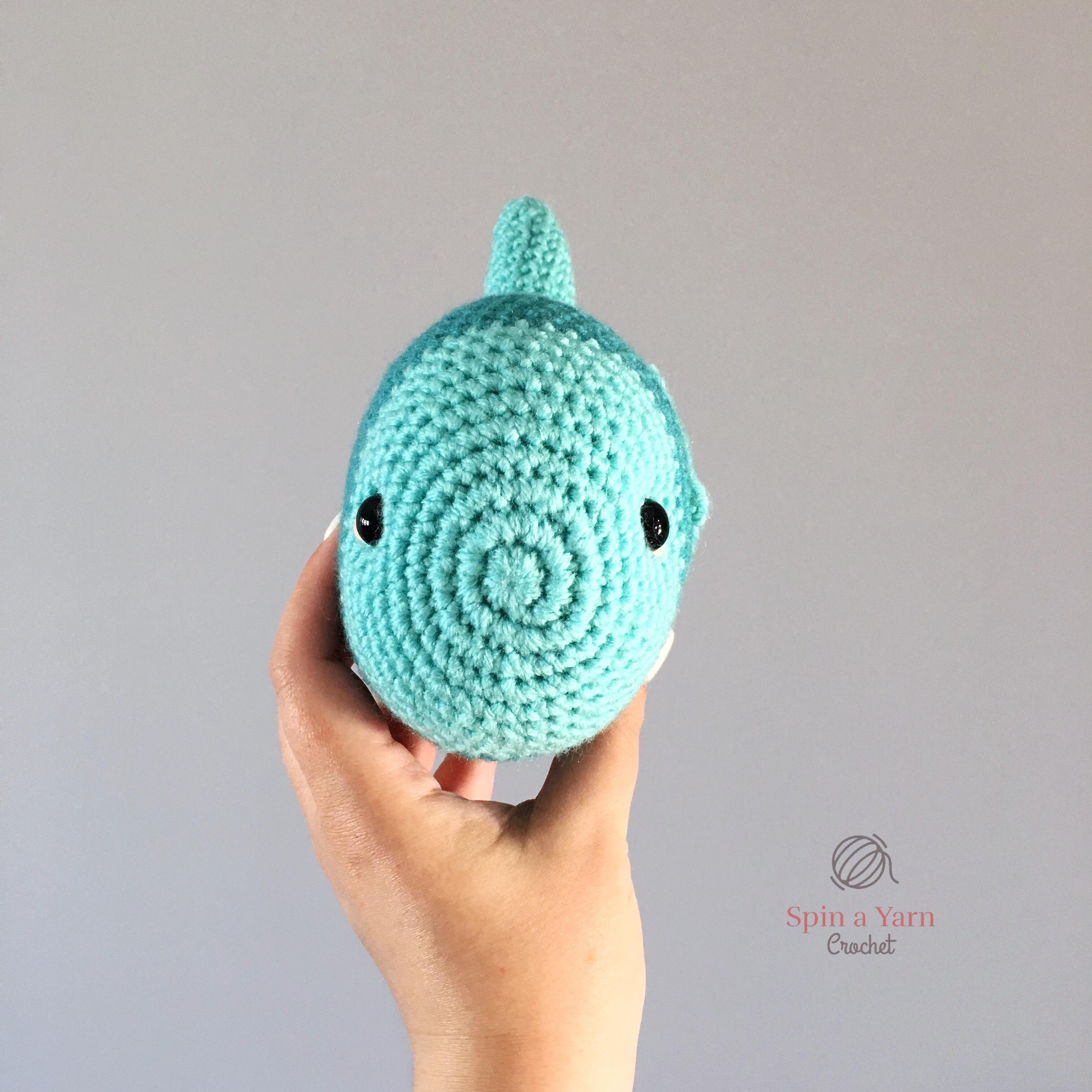 X is for X-ray Fish: Crochet X-ray Fish Applique - Repeat Crafter Me